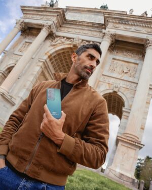 Filippo Magnini Instagram - Scatti nitidi e impeccabili con il mio nuovo OPPO Reno11F.📱💙
Ha una batteria super efficiente che garantisce un’esperienza di ricarica senza preoccupazioni e una durata negli anni spettacolare! Correte anche voi su @oppoitalia 
.
.
.
#OPPOReno11F #LaForzaDelRitratto #Adv