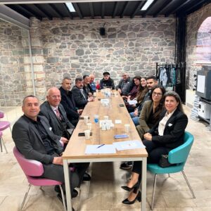 Filiz Taçbaş Instagram - Avrupa Birliği kapsamında "İklim Dostu Çiftlikler" paneline katılım sağladık.

Panel'e katılım sağlayan Neptün Soyer'e ,Şevket Meriç'e,Şener Kilimcigöldelioğlu’na ,Ayşegül İnceoğlu’na , Nurgül Uçar’a , Mustafa Kocataş’a ve tüm değerli katılımcılara teşekkür ederim.

Her zaman her yerde çiftçimizin yanındayız.