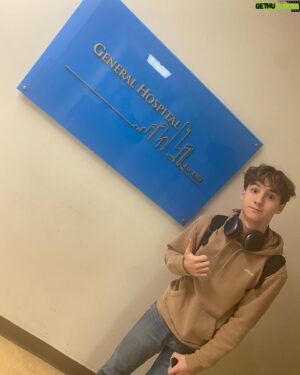 Finn Carr Instagram - Always love dropping into Port Charles to work with legends! @generalhospitalabc 
#generalhospital #finncarr