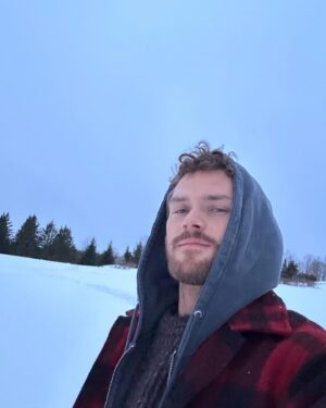 Finn Jones Instagram - Earlier this year I had the good fortune to work on an incredible show with a team of creative, supportive and all round amazing people - it was something I was extremely proud of.
Unfortunately due to the strike, despite only being a few episodes away from completion, the show was cancelled and all the episodes filmed were buried, never to see the light of day. Despite the news I’m so grateful for the lessons and friendships that job provided. Here’s a photo dump of some of the memories made along the way. #Venery