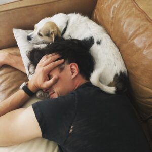 Finn Wittrock Instagram - Next to impossible trying to get a nap in around here...