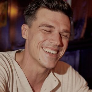 Finn Wittrock Instagram - So cool to have a jaunt through the park as captured by the @nytimes today. Shout out to Central Park and Malachys. May it never die. @nytimesfashion
