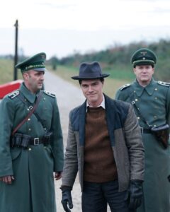 Actor Finn Wittrock HD Instagram Photos and Wallpapers January 2024