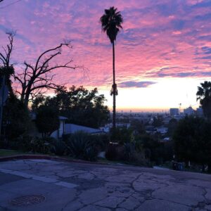 Finn Wittrock Instagram - A selfie-less Rose-fingered sunset to welcome in the new decade.  May it be a great one for all of you. And a better one for planet 🌎