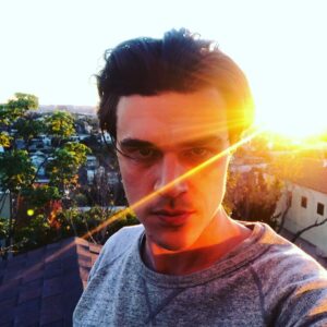 Finn Wittrock Instagram - Dramatic New Years Instagram post, check. Hmm next up...