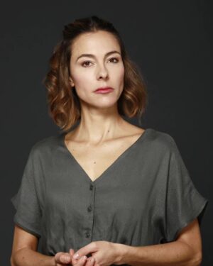 Fiona Horsey Instagram - Nueva vida, nuevas fotos!! New life, New photos! Gracias @gabrielcarvajalfoto por tu buena onda y talento siempre!!
#actriz #actress#actor #actorslife #fotoshoot #vidadeactriz #fotos #fotobook