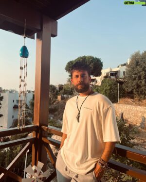 Fırat Topkorur Instagram - 777 ciler, astrologlar, yaşam koçları, doğum haritacıları ve lahmacun sevmeyenler lütfen benden uzak durun ❗️geri kalan herkese iyi tatiiler 🏖️⛵️🚤