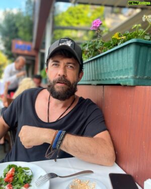 Fırat Topkorur Instagram - Ne demiş Halikarnas Balıkçısı "Başkasının çizdiği çizgiden gitmek, özgürlüğüme dokunuyor."