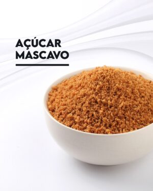 Flavio Passos Instagram - Será que você realmente sabe se está consumindo açúcar?

Muitas pessoas levam açúcar pra casa sem saber. Está no achocolatado das crianças, no iogurte adoçado, no suco de caixinha, no suco natural orgânico e, também, no açaí congelado que se diz saudável.

40% de todo o açúcar que as pessoas consomem vêm de bebidas.

Se você costuma ler os rótulos das embalagens, já deve ter visto alguns dos ingredientes abaixo. Selecionamos uma lista com os 19 nomes mais comuns de substâncias que funcionam como açúcar dentro do seu metabolismo.

Açúcar: branco, cristal, demerara, mascavo, orgânico, biodinâmico, refinado, invertido... Todos muito semelhantes em efeito no organismo.

Da mesma forma:

Açúcar de coco, de maçã ou de beterraba
Suco de maçã concentrado
Caramelo
Dextrose
Frutose
Glicose
Maltitol (efeito 90% semelhante ao do açúcar)
Maltodextrina
Maltose
Melaço
Sacarose
Xarope de guaraná, de glicose, de milho.

Compartilhe essa lista com seus amigos e familiares. Ajude a levar essa informação para cada vez mais pessoas.

E aproveite para participar do Desafio Puravida #NãoBeboAçúcar.

Comece eliminando essas bebidas no período da manhã, até às 12h. Quando se sentir confortável, elimine também as bebidas doces da tarde, até às 18h. Enfim, inclua no seu desafio o período noturno, até completar 24h sem beber açúcar.

Crie um Reels no Instagram contando sobre como está sendo seu desafio. Conte sobre as substituições que você fez, como você se sentiu, quais os benefícios, o que mudou na sua rotina e na sua qualidade de vida.

Marque @puravida.com.br na sua publicação e use a hashtag #naobeboacucar

Acesse naobeboacucar.com.br para se inscrever, baixe o eBook gratuito e receba todas as informações necessárias.

Participe conosco!! 💚