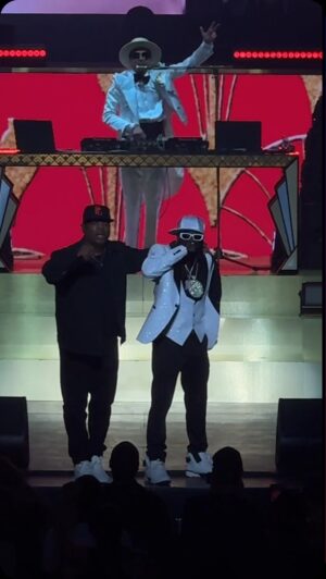 Flavor Flav Instagram - FLAVOR FLAV::: What happenz in Vegas,,, 
@publicenemy 
@mrchuckd 
@thes1ws 
@djcassidy 
@jarule 
@fatjoe 
@therulernyc 
@therealdougefresh 
@raekwon 
@rashedaali1 @nicoaliwalsh @biaggioaliwalsh