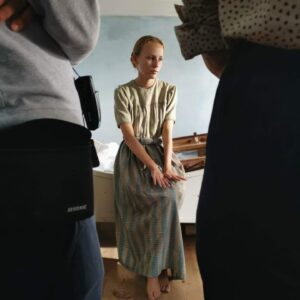Flora Ofelia Hofmann Lindahl Instagram - Tusinde tusinde tak for Robertnomineringen i kategorien: ÅRETS KVINDELIGE HOVEDROLLE for min præstation i DU SOM ER I HIMLEN. 
Hvor er jeg bare beæret og taknemmelig - og sikke et fint selskab!!

DU SOM ER I HIMLEN er nomineret i hele 12 kategorier til Robert 2023!

TAK❤️