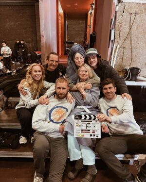 Flora Ofelia Hofmann Lindahl Instagram - It’s a wrap! | BIRTHDAY GIRL - Tak for 5 vidunderlige uger i Estland🎬