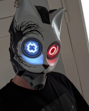 Florian Diedrich Instagram - 1 - Mag dieses Shooting Outfit sehr. Bisschen Darkwear, bisschen Anime Villain Vibes... 
2 - neue Maske 
3 - Wie ich erfahre, dass Bierdeckel-Flippen das nächste Spiel bei den Pub Games ist 😈 
4 - Billard 
5 - Aktuellster Formcheck 
6 - Neues @i.died.rich Shirt 
7 - arbeite immer gerne mit Beton als "Leinwand" 
8 - extrem schönes Bild... kann man lange drauf rumrenken und ich liebe alles daran