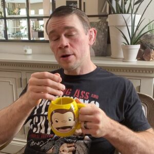 Forrest Griffin Instagram - Fun Fact Friday with Forrest! Sea otter poop smells amazing. 💩 Herbal? #seaotters #seaotter #fact #funfactfriday #fridayfacts #tea #herbal #herbaltea #curiousgeorge #facts #animalfacts #listenup #themoreyouknow #itstrue