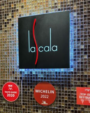 Francesco Bellissimo Instagram - Enjoying delicious italian food at La Scala, Bangkok!🇮🇹🇹🇭
バンコクのラ・スカーラで素晴らしいイタリア料理を頂きました！🥂😌
Oggi si mangia a La Scala di Bangkok!🙃

#ベリッシモ #料理研究家 #料理研究家ベリッシモ #イタリア料理 #イタリア料理研究家 #イタリア料理研究家ベリッシモフランチェスコ #italian #italianfood #lascalabangkok #thesukhothaibangkok #italianstyle #bangkok #bangkok🇹🇭 #cucinaitaliana #michelin #michelinstar #gamberorosso #hellotasteguide2020 #luxurylifestyle #luxury #bangkoknightlife #nightlife #お洒落 #おいしい #buono #francescobellissimo #chef #italianchef #thailand