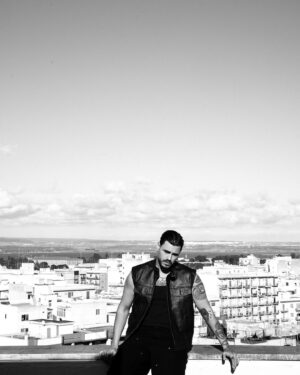 Francesco Maria Monte Instagram - La vida es sangre, sudor y fuego🩸

@anthiaphotographer 
@_angelicasmaldone.mua