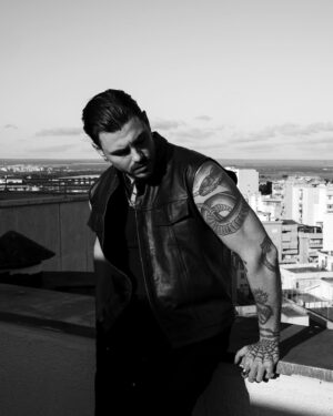 Francesco Maria Monte Instagram - La vida es sangre, sudor y fuego🩸

@anthiaphotographer 
@_angelicasmaldone.mua