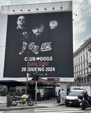 Francesco Vigorelli Instagram - Al lavoro per il mega concerto allo Stadio San Siro del 28 giugno. Nuovo show, nuova scaletta, tanti ospiti, altri pezzi leggendari.
