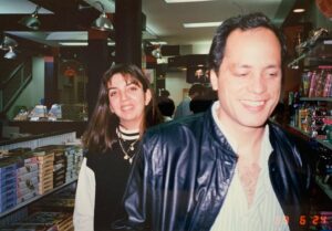 Francisca Alegría Instagram - Parte de mi viaje. Mi mamá y mi papá en su propio viaje por el mundo.