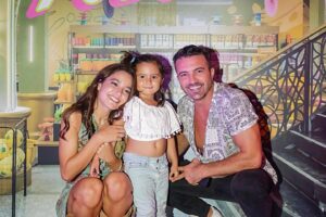 Francisca Salgado Instagram - Na apresentação da Nova Grelha da @tvglobo @globoportugal 💕 
Um fim de dia ✨✨✨✨✨✨✨ com pessoas bonitas e um churrasquinho com sotaque de emoção 🔥
Festa linda no @ferroviario.bar.terraco 

Muito agradecida pelo convite @oscar.gouveia 👏🥰

📸 @universe.of.photos 
  @jacphotopt 

@truesparkle_lisbon 
#tvglobo #globoportugal #globo #globotv #globoplay #emocaoglobo #liliacabral #atrizes #evento #oscargouveia #alegria