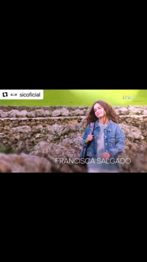 Francisca Salgado Instagram - Amanhã, amanhã, amanhã!!!! #senhoradomar 
👩🏻➡️🌊 05/02/2024 na @sicoficial 🩵

@sptelevisao 
@daniel__oliveira 
@opto.sic 
@sicnovelasoficial 

@truesparkle_lisbon 

#Repost @sicoficial with @use.repost
・・・
Os maiores nomes da nossa ficção viajam até aos Açores para lhe contarem a grande história do ano. E todos os Portugueses estão convidados a entrar nesta aventura insular.

Estreia segunda, “Senhora do Mar”, um milagre da natureza na SIC. 🌊🤍

#sic #novela #ficção #senhoradomar #açores
