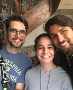 Francisca Salgado Instagram - Mais um Dia sem Limites, Sonhos 💭 que são Realidade 💫💫💫
Aqui existe Magia no ar, momentos incríveis, uma Equipa que coloca Amor em tudo o que faz❣️então uma simples ação faz um Grande Acontecimento 🌈
Percorrendo um caminho onde fui adotada…por uma Super e Doce Mãe @_patriciatavares_ , uma Tia sempre Alegre @paulateixeira16 de Gargalhadas, um Amigo @marcohoracio23 de Bons conselhos e de União e um Mano @rodrigo.costa_oficial  de Abraços de urso 🥰
E tudo isto porque Pessoas Extraordinárias, fazem acontecer coisas Extraordinárias ✨🫶👏
@diogomorgado 
@pedromorgado___ 
@slx.productions 
#legadofilm 🎞️ 
tattooed on our hearts ❤️‍🔥

@truesparkle_lisbon 
#cinemaportugues #artecinematografica #art #film #cultura #actores #producao #realização #paixao