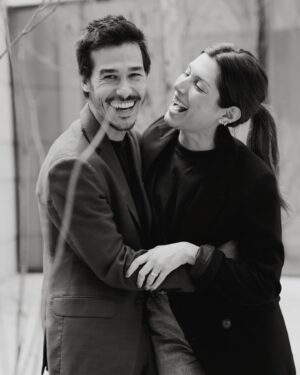 Francisco Garcia Instagram - 11 ANOS 🥹❤️ deste Casal 🍿 
quem diria?! NÓS claro! 
Tem sido uma viagem que dava para fazermos um filme para cada 🥰 desde aqueles miúdos apaixonados, impulsivos e com vontade de devorar o mundo juntos até… estes miúdos apaixonados, impulsivos e com vontade de devorar o mundo juntos 🥳 PARABÉNS A NÓS @sofiasggarcia ! O nosso primeiro #weareone , muito 2013 😎