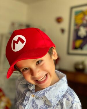 Francisco Kaminski Instagram - Felicidades hijo mío! @supermarianopayasocaramelo te amo y te amare siempre! #siemprejuntos #amordepadre gracias dios y @carlajaracadiz por el mejor regalo de mi vida! Felices 6 años Mariano!