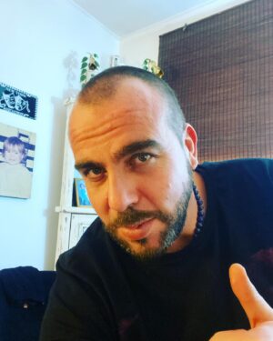 Francisco Kaminski Instagram - Apuestas son apuestas! Acá estamos! Siempre pa delante ! #vamos con todo @radiocorazonfm