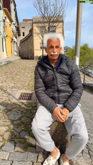 Francisco Menezes Instagram - 😂MALCRIADO😂balde de tinta🥇#humor #comedia #portugal🇵🇹 #brasil