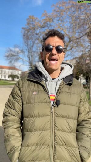 Francisco Menezes Instagram - 23/24 na Praça da República, Porto, este vosso criado 🔥#humor #comedia #portugal🇵🇹 #brasil🇧🇷