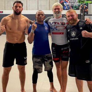 Francisco Trinaldo Instagram - Last Adjustments @gamebredfighter @gamebredfc 
Últimos Ajustes!!! E sexta Brasil Entendeu
@gordonlovesjiujitsu @stevemocco @marcusbuchecha