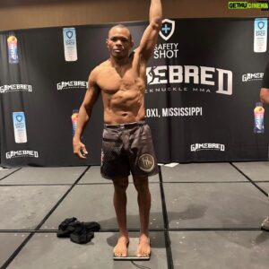 Francisco Trinaldo Instagram - I'm looking forward to the next fight! I have challenged some fighters, but most of them are running away from me! They're afraid of getting beaten up by the old man here! Where are the brave ones? Daddy is here waiting for you, okay👊😂