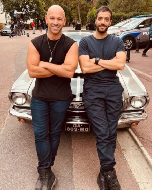 Franck Gastambide Instagram - Merci @tarekboudali de nous avoir réuni! 🙏🏼 Merci la bande pour votre accueil ! #3joursMax @lacheauphilippe 🎬 #vinGasoil #vinDieseldu77
