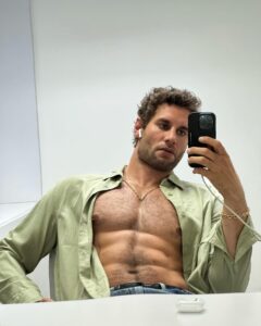 Actor Franco Noriega HD Instagram Photos and Wallpapers May 2024