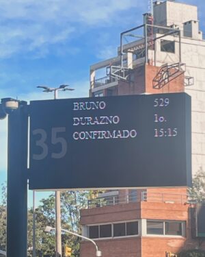 Franco Rizzaro Instagram - uruguay🎬, dime tú❤️‍🩹, y algunas heridas🦀🪞🪽🔮💌🪸🧧 <333333 vayan a escuchar Dime Tuuuuuuu