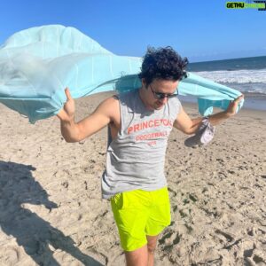 François Arnaud Instagram - A mari usque ad mare
(but further south)