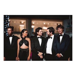 François Civil Instagram - ✨Merci au @festivaldecannes pour ces moments fous avec toute l’équipe de BAC NORD. Des étoiles plein les mirettes 👽

🙏🏻 @fendi @bulgari @autopromodegilleslellouche @karimleklou @cedric_jimenez @adeleexarchopoulos @fortaskenzaofficiel @idir.azougli @kofs_officiel @cyril.lecomte3 @hugoselignac