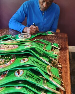 Frank Bruno Instagram - Morning how are you? If I ever needed an umbrella it was this week! I know I have some trying to find them is a different story. I am always loosing items then you think someone’s moved it or taken it then how happy are you when you find it!! I am now able to start signing again We have just had in some mini belts so I have signed 15– fancy one? Now where’s my phone
https://www.frankbruno.co.uk/product/wbc-mini-belt-s/
 #morning #saturday #memoribilia