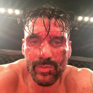 Frank Grillo Instagram - #FBF.  wise words i stole from a wise man.  As the year comes to an end and we reflect on another crazy one , remember to always dust yourself off cause tomorrow is certainly gonna come and we all have another shot. 
#moveordie.