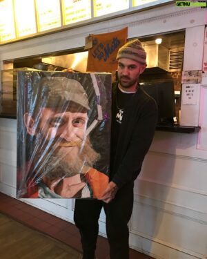 Frank Pinello Instagram - For Those of you that may not know the illustration on the back of the Best Pizza T-Shirt is of Neighborhood Legend and early BP employee Bill Meier affectionately known as “WildBill” or “Bilthy”. Bill was not only a dear friend of owner Frank Pinello but also a legendary NYC messenger turned Pizza delivery man. Bill was one with his fixed gear bike. Known for having no brakes and his signature style of bombing down the block at high speeds, 6 pies in one hand as he steered his way through traffic with the other. 

If you ask around anyone that lived in Williamsburg Brooklyn circa 2010 your sure to hear a unique and personal Bill story! His upbeat kind and gentle personality made him universally loved by all. We lost Bill 2/2/2015 but his sprit and image lives on at Best Pizza. For a small window into Bill’s life check out DELIVERY or @billdilivers IG. 

We cherish our time with Bill and want everyone to know the story of our eccentric dear friend. RIP BILL 😓🕊️