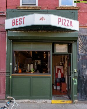 Frank Pinello Instagram - First day of the summer ☀️ Enjoy a slice in Brooklyn from our 800 Grand or 33 Havemeyer location! Staying cool under the A/C? Order from our website and we’ll be there in a few 😉 

🍕 ⏰ Su-Thu 11a-10p | Fri & Sat till 11p
🍕 📍 33 Havemeyer St, Brooklyn 
🍕 ☎️ (718) 599-2210
🍕 📌 Tap link in bio for more locations 
.
.
#bestpizza #food #pizza #dailypizza #newpaltz #dinein #eatheworld #nycrestaurants #brooklyn #pizzapizza #lovefood #bestfood #thrillist #nypizza #🍕#eatmunchies #firstwefeast #dinein #forkyeah #williamsburg #americandreammall #eatmunchies #foodporn #newforkcity #eatingnyc #foodstagram #eaterny #nycrestaurants