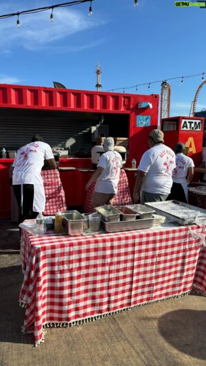 Frank Pinello Instagram - Thank you @pizzazoonyc for inviting us to kickoff the summer with their 10 year anniversary celebration! And thank you to the Best Pizza Team for holding it down! 💪🍕 

🍕 ⏰ Su-Thu 11a-10p | Fri & Sat till 11p
🍕 📍 33 Havemeyer St, Brooklyn 
🍕 ☎️ (718) 599-2210
🍕 📌 Tap link in bio for more locations 
.
.
#bestpizza #food #pizza #dailypizza #newpaltz #dinein #eatheworld #nycrestaurants #brooklyn #pizzapizza #lovefood #bestfood #thrillist #nypizza #🍕#eatmunchies #firstwefeast #dinein #forkyeah #williamsburg #americandreammall #eatmunchies #foodporn #newforkcity #eatingnyc #foodstagram #eaterny #nycrestaurants