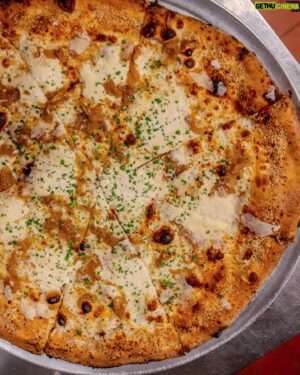 Frank Pinello Instagram - The people’s champ 🍕🏆 

🍕 ⏰ Su-Thu 11a-10p | Fri & Sat till 11p
🍕 📍 33 Havemeyer St, Brooklyn 
🍕 ☎️ (718) 599-2210
🍕 📌 Tap link in bio for more locations 
.
.
#bestpizza #food #pizza #dailypizza #newpaltz #dinein #eatheworld #nycrestaurants #brooklyn #pizzapizza #lovefood #bestfood #thrillist #nypizza #🍕#eatmunchies #firstwefeast #dinein #forkyeah #williamsburg #americandreammall #eatmunchies #foodporn #newforkcity #eatingnyc #foodstagram #eaterny #nycrestaurants