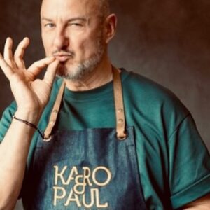 Frank Rosin Instagram - Mein Team und ich sind sehr stolz bei diesem einmaligen Hotel Gastro Projekt dabei zu sein!
Hamburg, wir kommen….❤️
@hamburgbunker @karoundpaul #hamburg #rosinsrestaurants #teamfrankrosin #stpauli