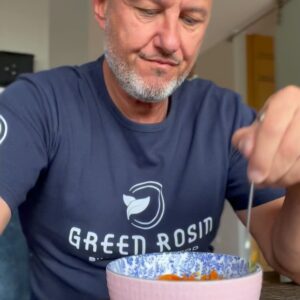 Frank Rosin Instagram - Vegan und vegetarische Lebensmittel von @green.rosin sind mega lecker und ohne künstliche Zusatzstoffe!
Dazu bieten wir Lösungen für Personalabteilungen zur Mitarbeitermotivation und für die Personal Aufstellung in eurer Küche!

#weinvonrosin #teamfrankrosin #holmirfrankrosin #kochmitfrankrosin @green.rosin #mygreenrosin #vegan #vegetarian #rosinsrestaurants #thetastesat1 #restaurantrosin #frankrosinstore #tvkoch @lekkerland 

@naarmann_privatmolkerei @michelin_guide_germany @michelinguide @rosin.online.store @green.rosin #restaurantrosin #rosinsrestaurants @_oliverengelke_ 
#teamfrankrosin @rollingpin.co  #vegan #vegetarisch #vegetarian @kabel_eins @ggmgastro @naarmannprivatmolkerei #mygreenrosin @thetaste @sat1 #lekkerland #kabeleins #sat1