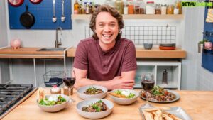 Frankie Celenza Instagram - Season 7 premiere marathon tonight! @tastemade is airing the first 5 episodes of the season so tune in! We’ve got guests! Check out @woonkitchen @visforvino  sharing their unique and relevant knowledge! Tune in at 7pm EST!!!!