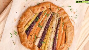 Frankie Celenza Instagram - New episode tonight 7pm EST! “HOMEMADE-ISH”
Last minute company leaving you in a pinch? I have you covered with these easy dishes featuring store bought staples. With a few Struggle tips, these basic ingredients can be transformed into dishes that will impress your guests. 
Rainbow Carrot Galette (store bought pie crust)
Loaded Hummus (store bought hummus) 
Lemon Layer Cake (pound cake)