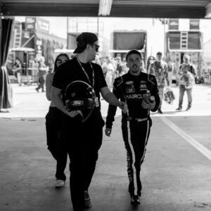 Frankie Muniz Instagram - These photos from Daytona are giving me all the feels a day before my hometown race here in Phoenix! 🏁 Let me know in the comments if you’re coming tomorrow night or if you’ll be rooting for me!!! 💨