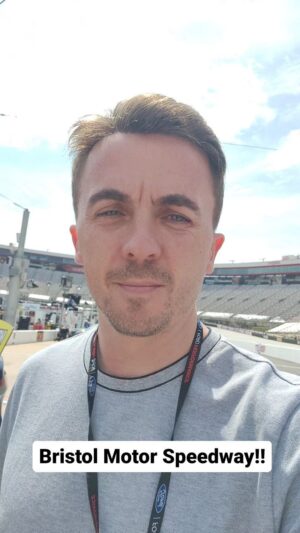 Frankie Muniz Instagram - Ready to battle at Bristol Motor Speedway tonight!! Can't wait to jump in for practice in my @fordperformance beast and go fast. Watch live on @fs1!